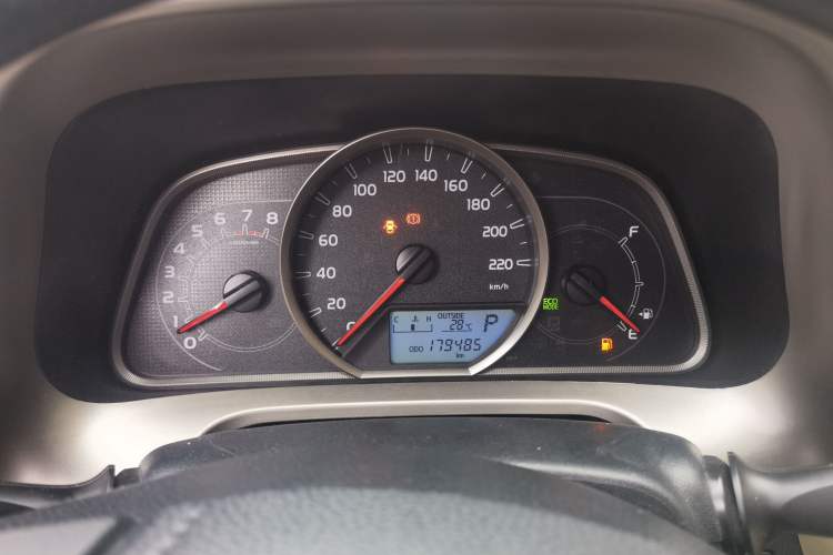 Used Toyota RAV4 2015 2.0L CVT Two-Wheel Drive Urban Edition Instrument Cluster