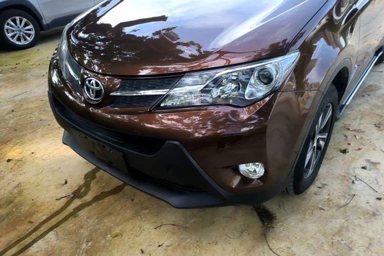 Used Toyota RAV4 2015 2.0L CVT Two-Wheel Drive Urban Edition Left Front Headlight
