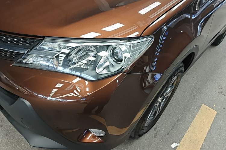 Used Toyota RAV4 2015 2.0L CVT Two-Wheel Drive Fashion Edition Left Front Headlight