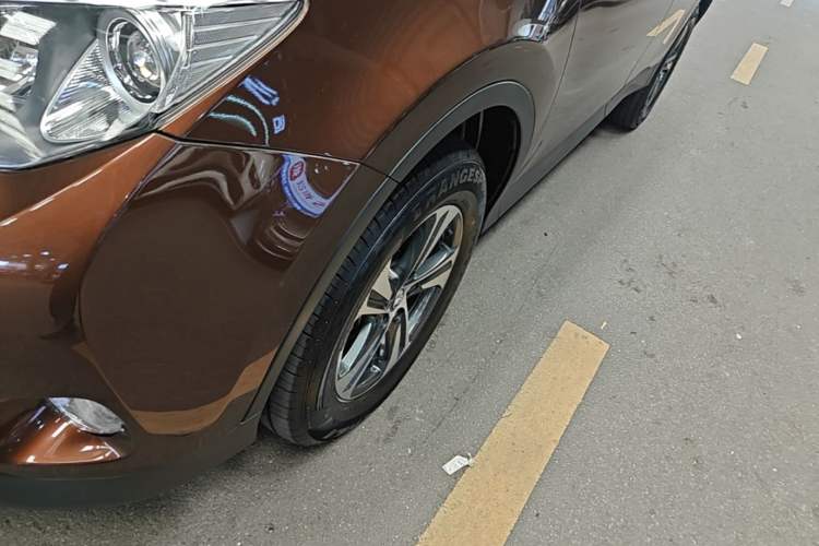 Used Toyota RAV4 2015 2.0L CVT Two-Wheel Drive Fashion Edition Left Front Wheel Hub