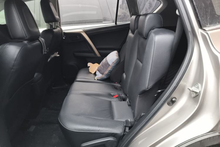 Used Toyota RAV4 2015 2.5L Automatic 4x4 Elite Edition Left Rear Seat