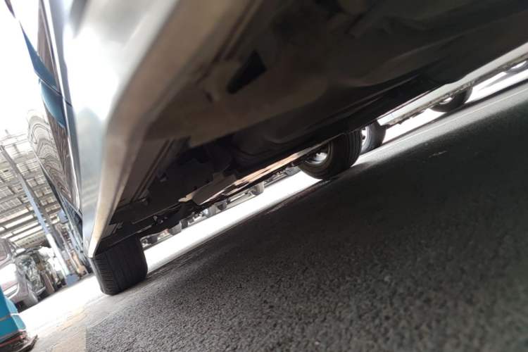 Used Toyota RAV4 2015 2.0L CVT Two-Wheel Drive Fashion Edition Left Side Sill