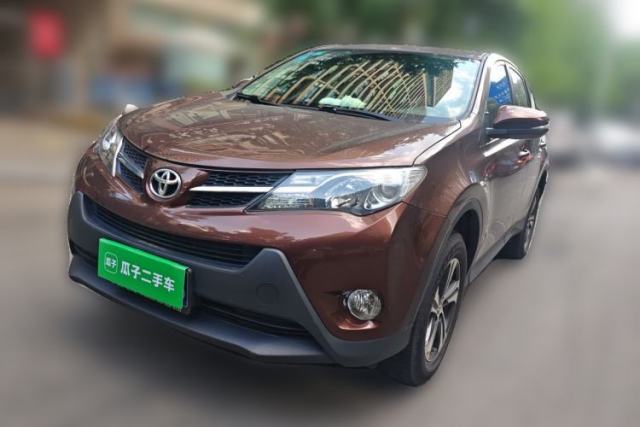 Used Toyota RAV4 2015 2.0L CVT Two-Wheel Drive Fashion Edition