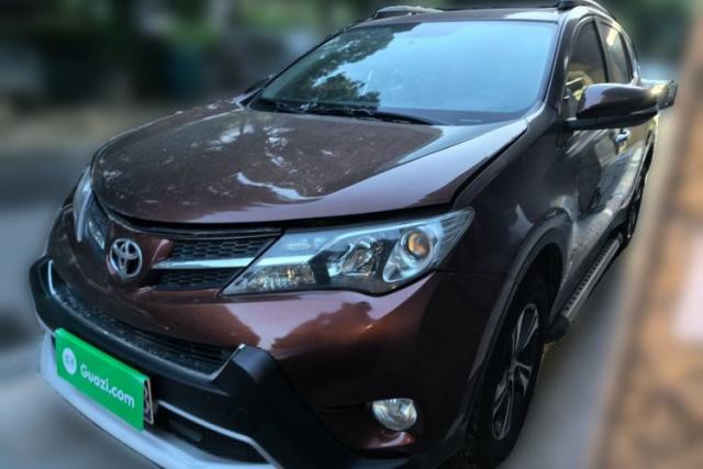 Used Toyota RAV4 2015 2.0L CVT Four-Wheel Drive New Edition