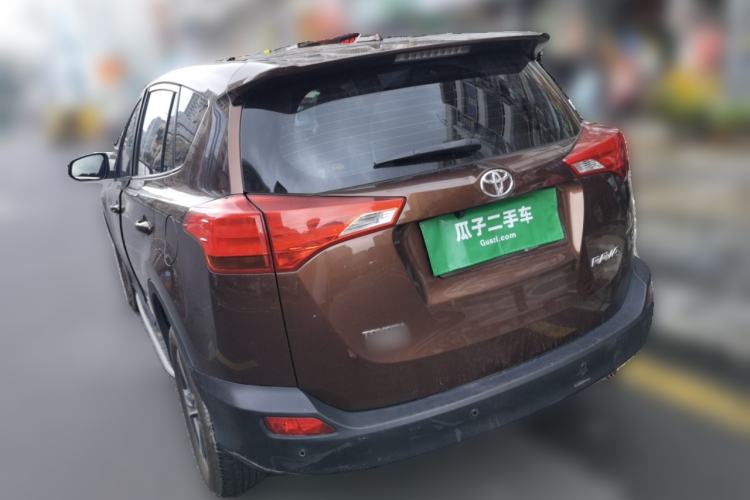 Used Toyota RAV4 2015 2.0L CVT Two-Wheel Drive Urban Edition Rear Left 45 Deg