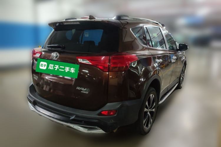 Used Toyota RAV4 2015 2.5L Automatic 4x4 Elite Edition Rear Right 45 Deg