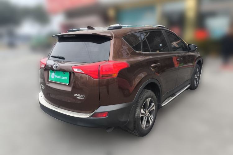 Used Toyota RAV4 2015 2.0L CVT Two-Wheel Drive Urban Edition Rear Right 45 Deg