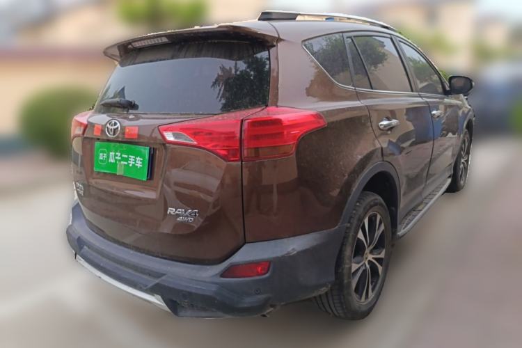 Used Toyota RAV4 2015 2.5L Automatic 4x4 Elite Edition Rear Right 45 Deg