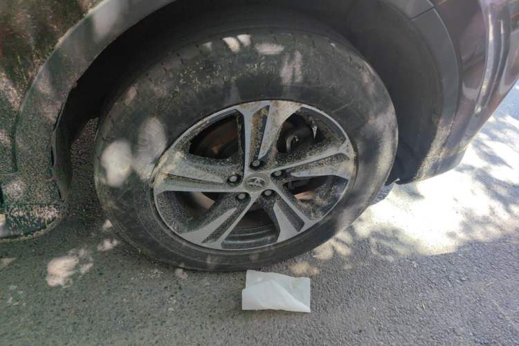 Used Toyota RAV4 2015 2.0L CVT Four-Wheel Drive New Edition Right Front Wheel Hub