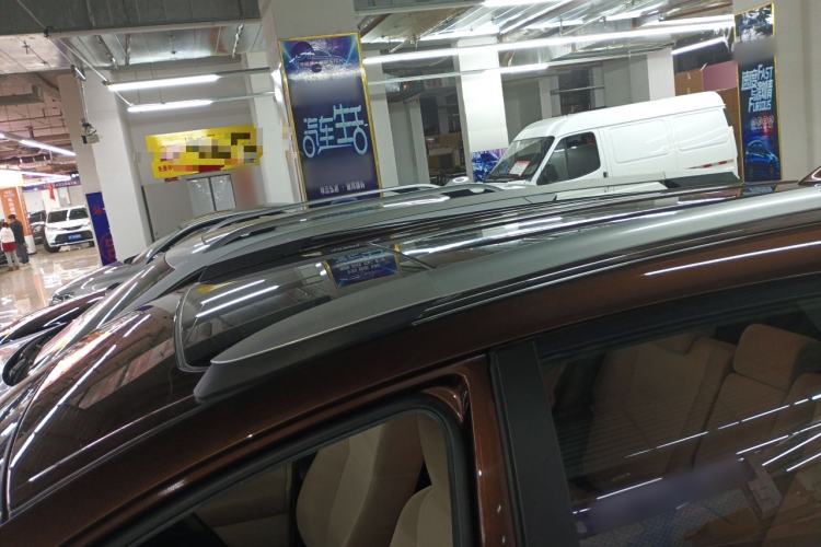 Used Toyota RAV4 2015 2.0L CVT 4x4 Trend Edition Roof