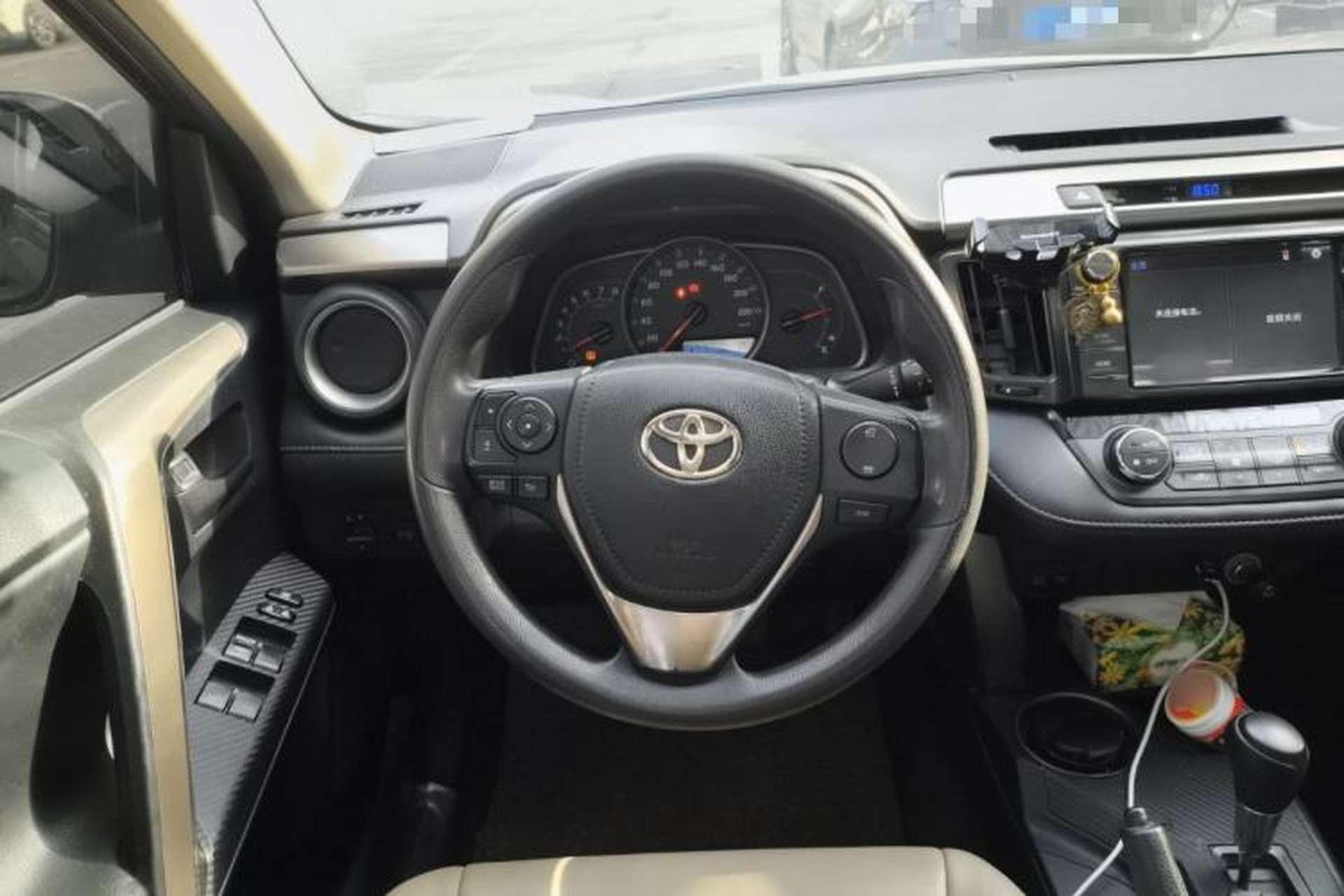 Used Toyota RAV4 2015 2.0L CVT Two-Wheel Drive Fashion Edition Steering Wheel