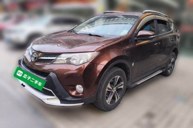 Used Toyota RAV4 2015 2.0L CVT Two-Wheel Drive Fashion Edition