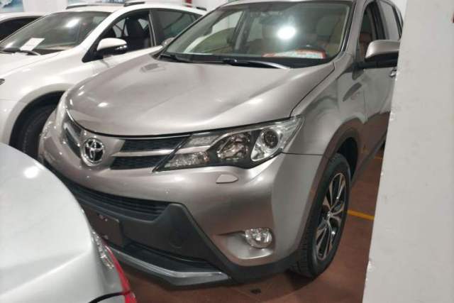 Used Toyota RAV4 2015 2.5L Automatic 4x4 Luxury Edition