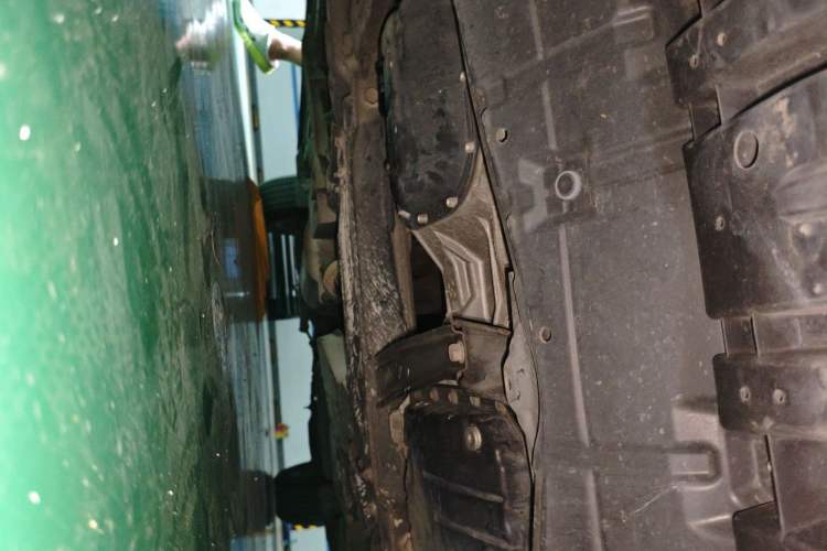 Used Toyota RAV4 2015 2.0L CVT Two-Wheel Drive Fashion Edition Chassis Front