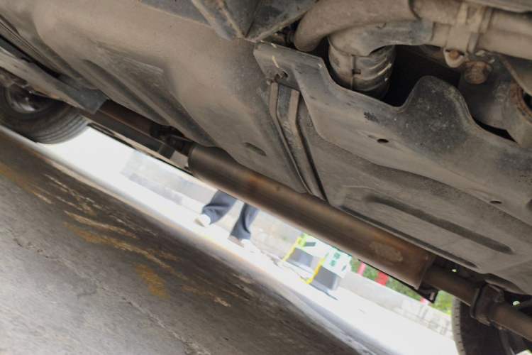 Used Toyota RAV4 2015 2.0L CVT Two-Wheel Drive Fashion Edition Chassis Rear Left