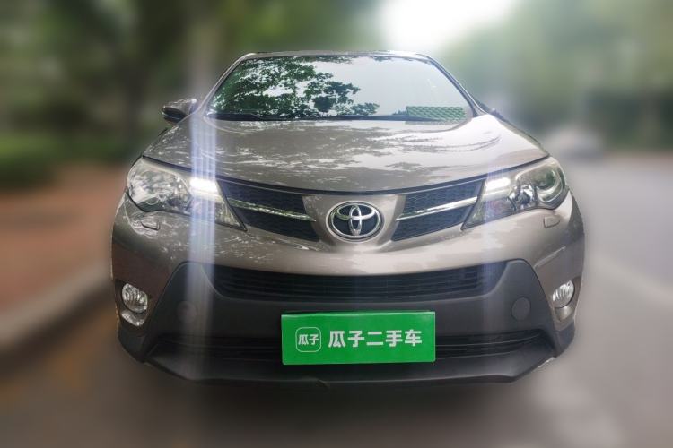 Used Toyota RAV4 2015 2.5L Automatic 4x4 Elite Edition Front