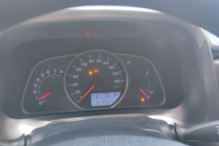 Used Toyota RAV4 2015 2.0L CVT Two-Wheel Drive Fashion Edition Instrument Cluster