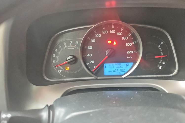 Used Toyota RAV4 2015 2.0L CVT Two-Wheel Drive Fashion Edition Instrument Cluster