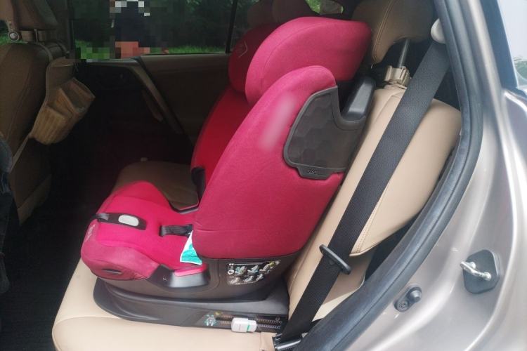 Used Toyota RAV4 2015 2.5L Automatic 4x4 Elite Edition Left Rear Seat
