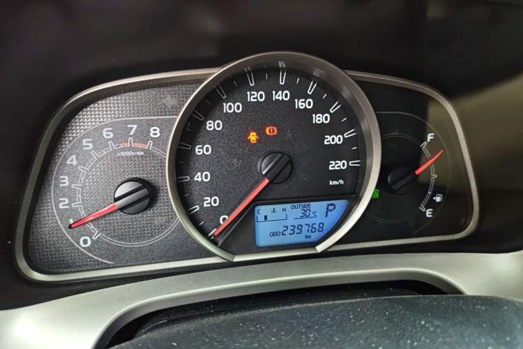 Used Toyota RAV4 2015 2.0L CVT Two-Wheel Drive Fashion Edition Instrument Cluster