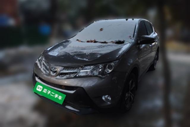 Used Toyota RAV4 2015 2.0L CVT Two-Wheel Drive Fashion Edition