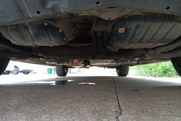 Used Toyota RAV4 2015 2.0L CVT Two-Wheel Drive Fashion Edition Chassis Front
