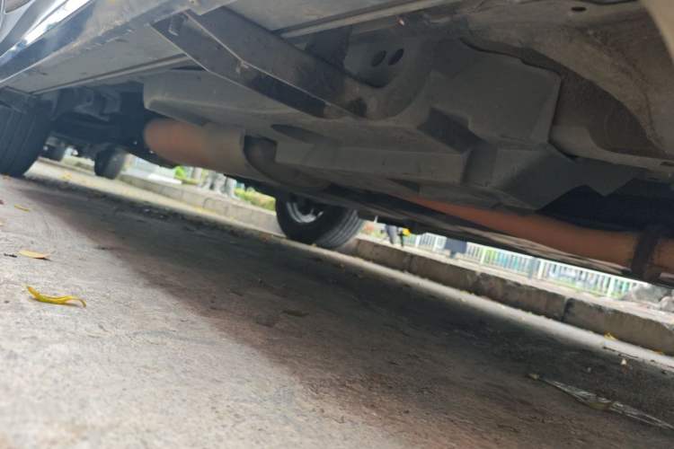 Used Toyota RAV4 2015 2.5L Automatic 4x4 Elite Edition Chassis Front Right