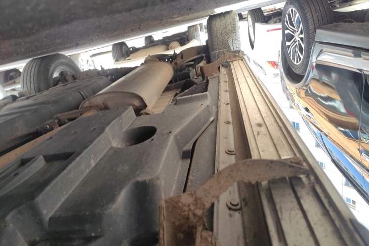 Used Toyota RAV4 2015 2.0L CVT Two-Wheel Drive Fashion Edition Chassis Front Right