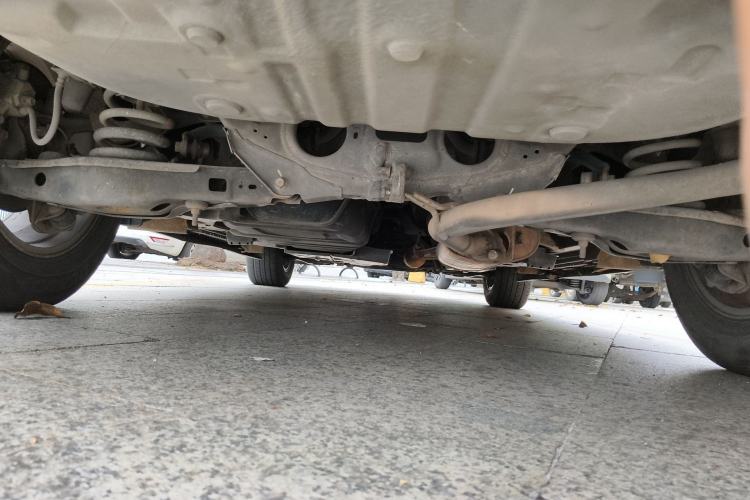 Used Toyota RAV4 2015 2.0L CVT Two-Wheel Drive Fashion Edition Chassis Rear