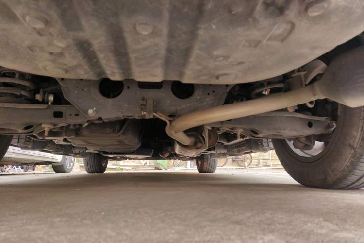 Used Toyota RAV4 2015 2.0L CVT Two-Wheel Drive Fashion Edition Chassis Rear