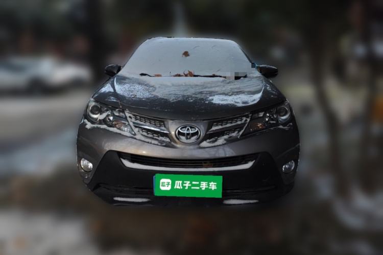 Used Toyota RAV4 2015 2.0L CVT Two-Wheel Drive Fashion Edition Front