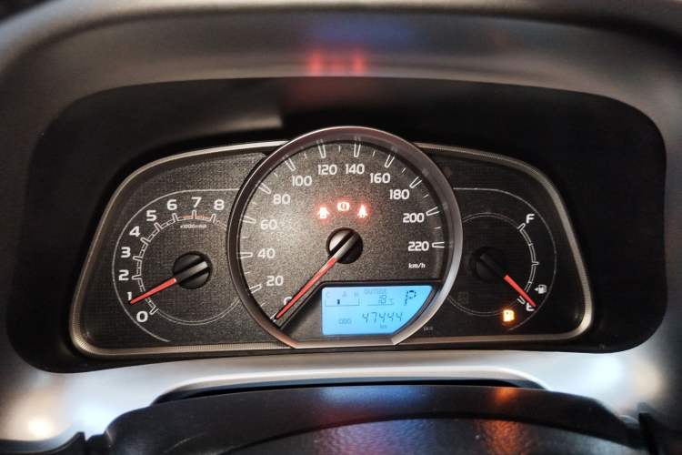 Used Toyota RAV4 2015 2.0L CVT Two-Wheel Drive Fashion Edition Instrument Cluster