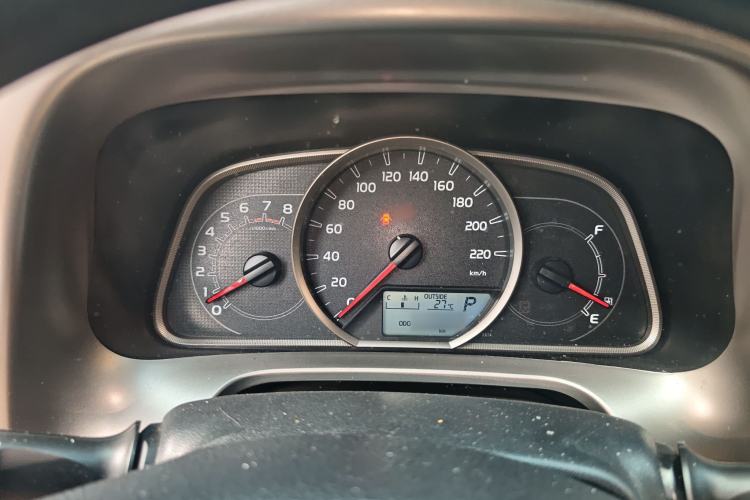 Used Toyota RAV4 2015 2.0L CVT Two-Wheel Drive Fashion Edition Instrument Cluster