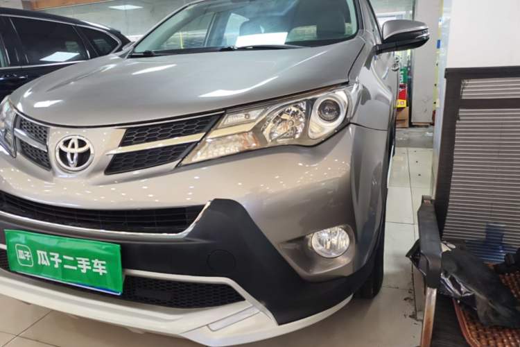 Used Toyota RAV4 2015 2.0L CVT Two-Wheel Drive Fashion Edition Left Front Headlight