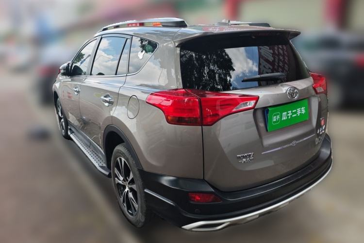 Used Toyota RAV4 2015 2.5L Automatic 4x4 Elite Edition Rear Left 45 Deg