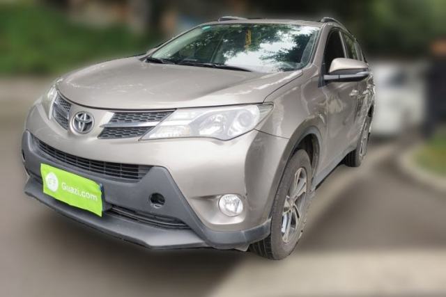Used Toyota RAV4 2015 2.0L CVT Two-Wheel Drive Fashion Edition