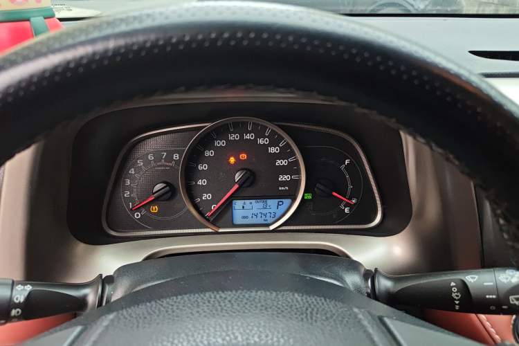 Used Toyota RAV4 2015 2.5L Automatic 4x4 Elite Edition Instrument Cluster