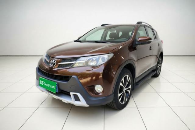Używany Toyota RAV4 2015 2.5L Automatic 4x4 Elite Edition