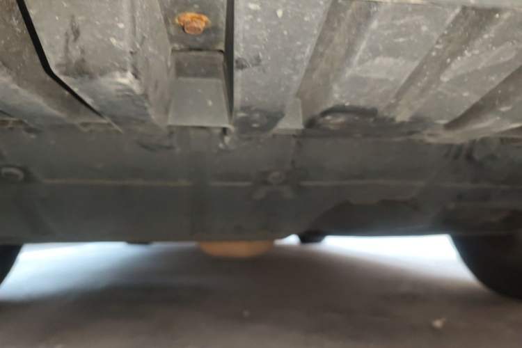 Used Toyota RAV4 2015 2.5L Automatic 4x4 Elite Edition Chassis Front