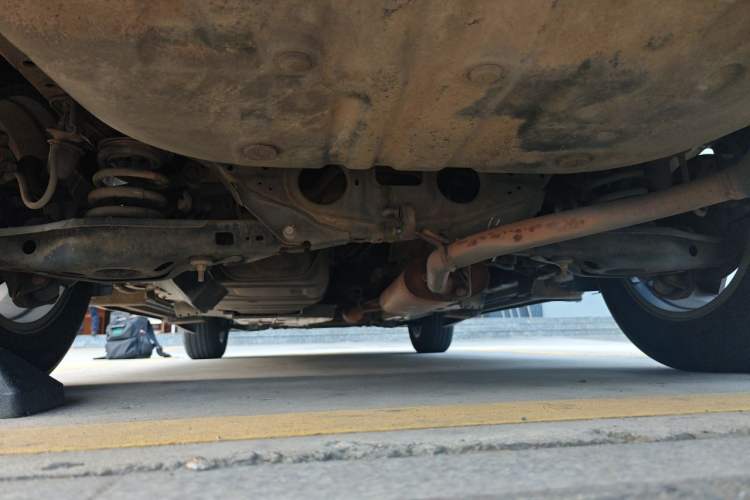Used Toyota RAV4 2015 2.0L CVT Two-Wheel Drive Fashion Edition Chassis Rear