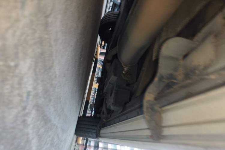 Used Toyota RAV4 2015 2.5L Automatic 4x4 Elite Edition Chassis Rear Right
