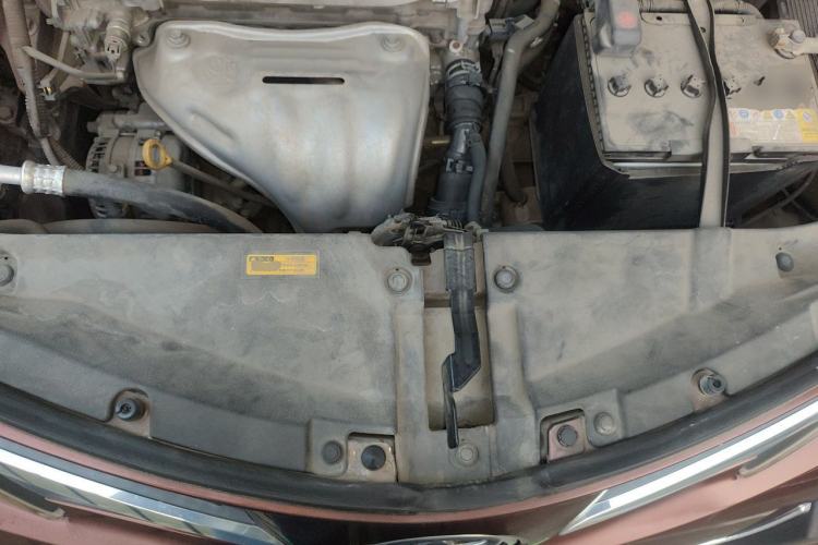 Used Toyota RAV4 2015 2.5L Automatic 4x4 Elite Edition Engine Bay