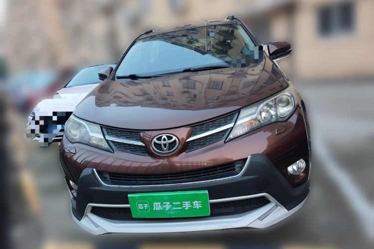 Used Toyota RAV4 2015 2.5L Automatic 4x4 Elite Edition Front