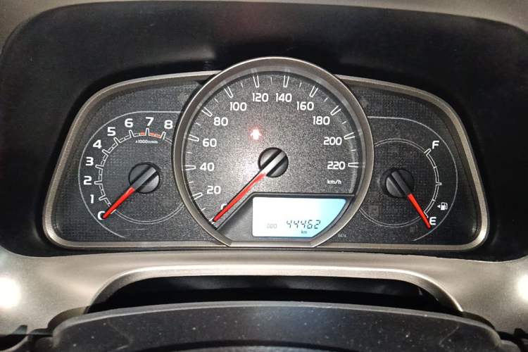 Used Toyota RAV4 2015 2.0L CVT Two-Wheel Drive Fashion Edition Instrument Cluster