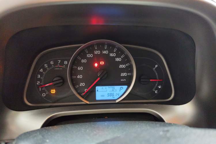 Used Toyota RAV4 2015 2.5L Automatic 4x4 Elite Edition Instrument Cluster