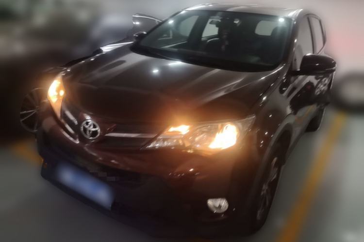 Used Toyota RAV4 2015 2.0L CVT Two-Wheel Drive Fashion Edition Guazi used car, China used car export, Used car for sale, Used  cars, Cheapest cars for sale