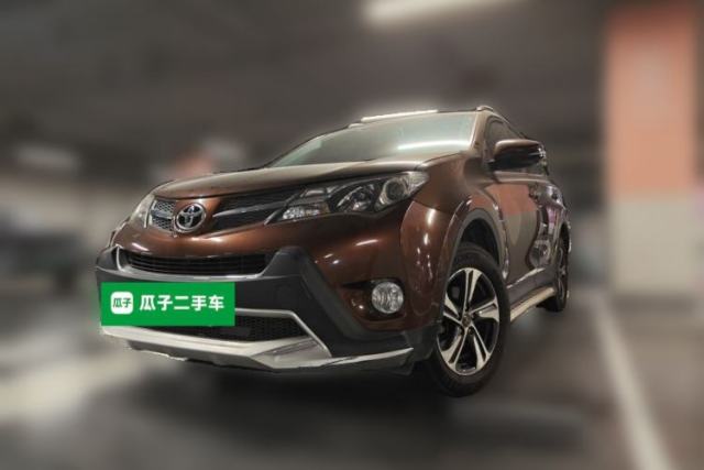 Used Toyota RAV4 2015 2.0L CVT Two-Wheel Drive Fashion Edition