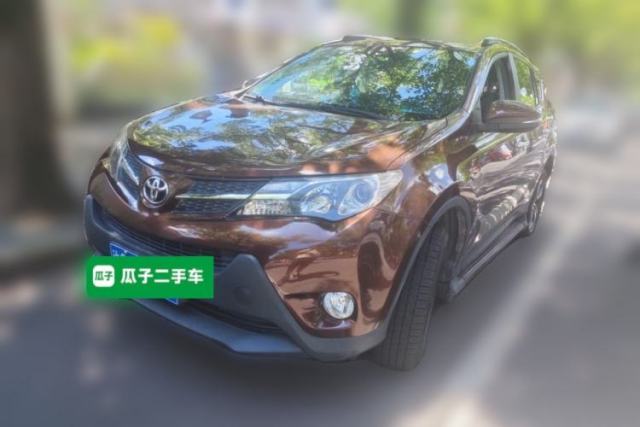 Used Toyota RAV4 2015 2.0L CVT Four-Wheel Drive New Edition