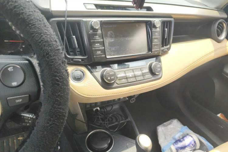Used Toyota RAV4 2015 2.0L CVT Four-Wheel Drive New Edition Audio And AC Panel