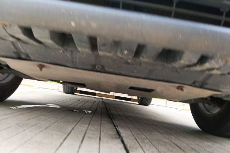 Used Toyota RAV4 2015 2.0L CVT Two-Wheel Drive Fashion Edition Chassis Front